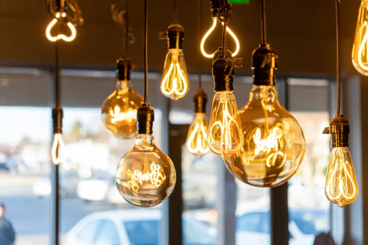 ¿Cuánto cuesta un electricista en Benidorm? Guía orientativa de precios